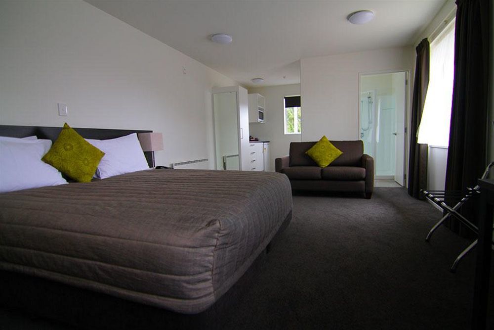 Airport Palms Motel Christchurch Eksteriør billede